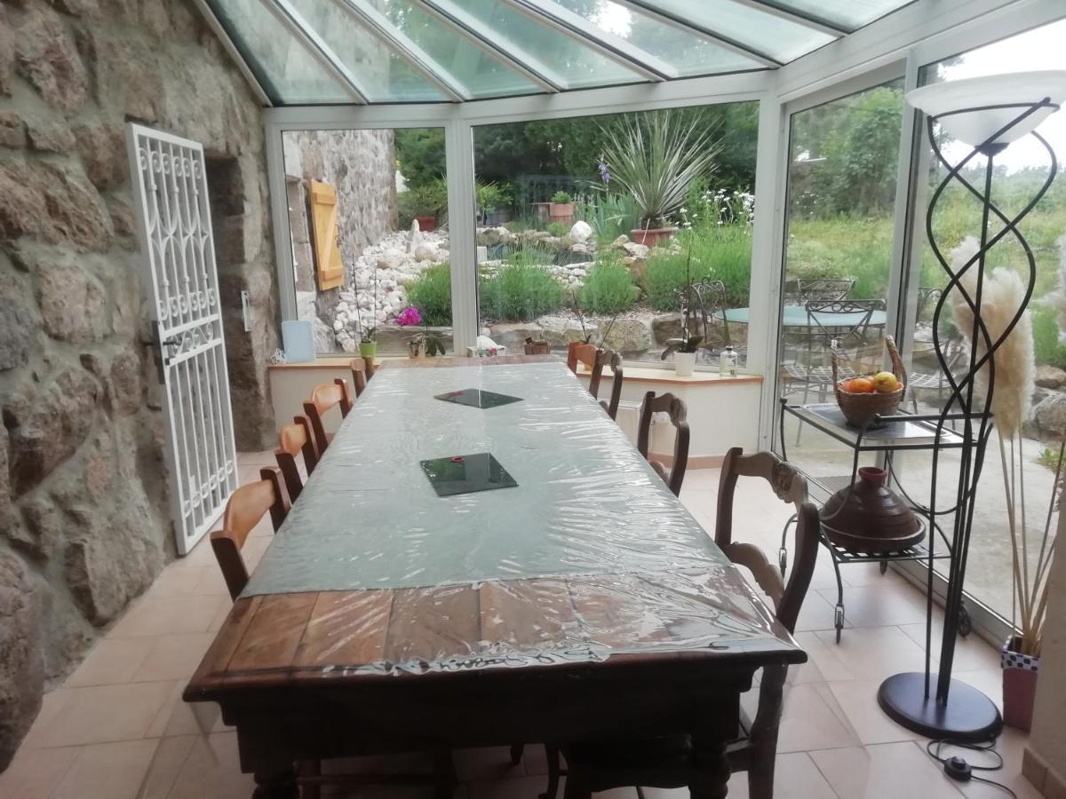 Chez Sophie Et Gilles Bed & Breakfast Monistrol-sur-Loire Dış mekan fotoğraf